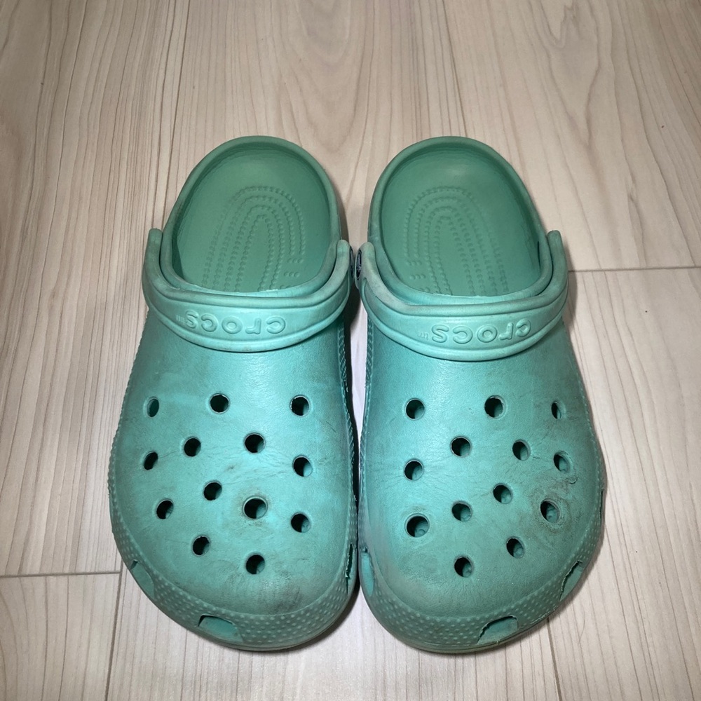 Crocs Women’s Classic Clog - Green